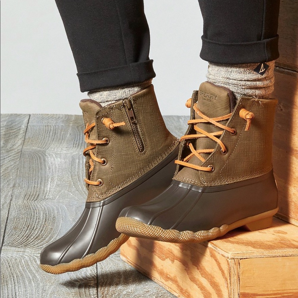 Brown/Olive Sperry Duck Boots Sz 8.5